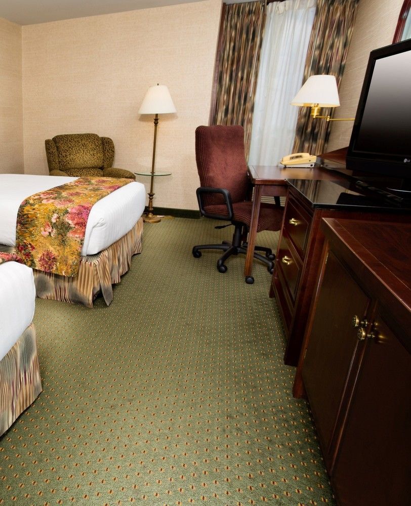 Drury Inn & Suites Kansas City Airport Buitenkant foto