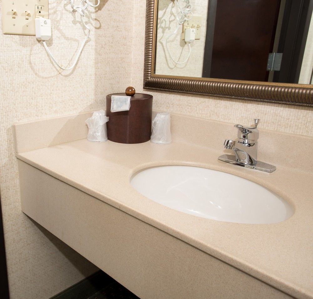 Drury Inn & Suites Kansas City Airport Buitenkant foto