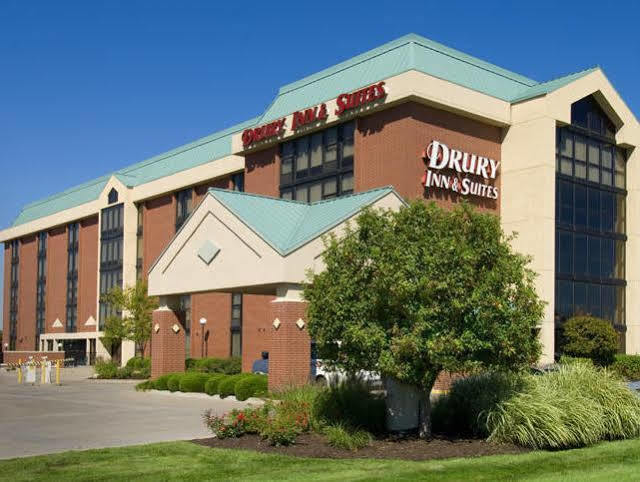 Drury Inn & Suites Kansas City Airport Buitenkant foto